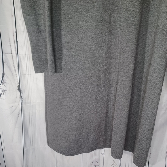 Bloomingdale's Vintage Gray Women's Long Snap Front Sweater 100% Wool NWT - Picture 14 of 15